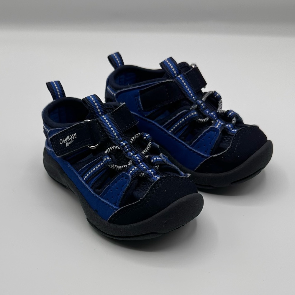 Oshkosh BGosh water/outdoor sandals